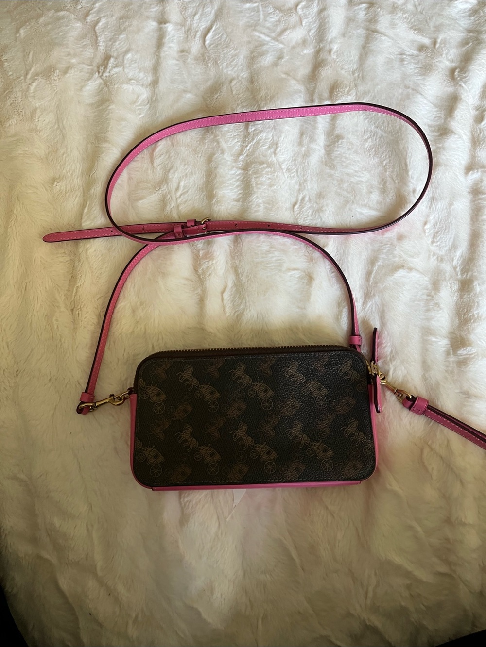 C8476 Coach Kira pink Crossbody
